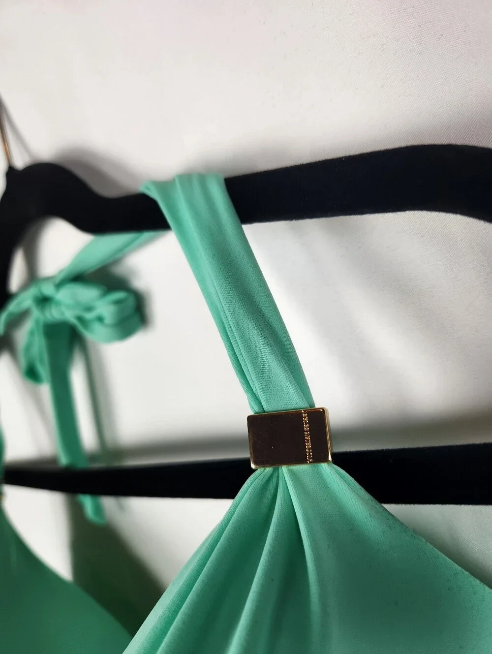 Victoria's Secret Unforgettable One Piece Swimsuit Mint Aqua 38DD NWOT Halter